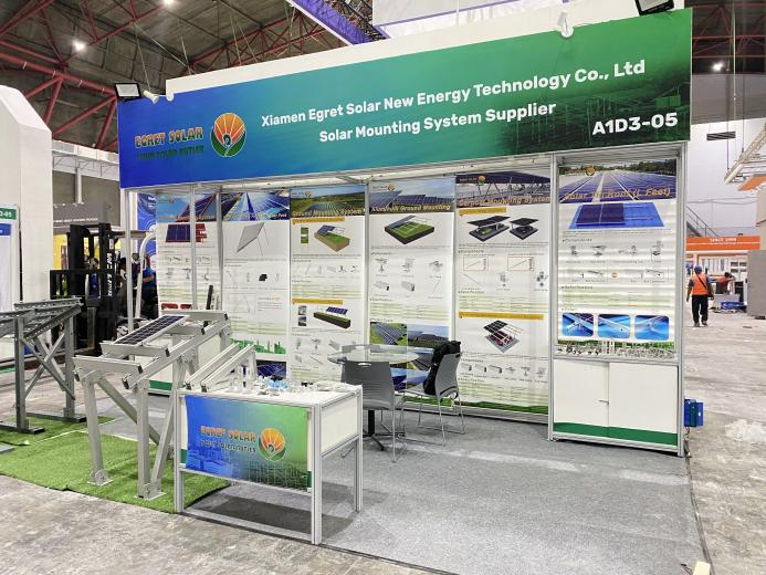 Solární montážní držák Egret svítí na Solartech Indonesia 2026