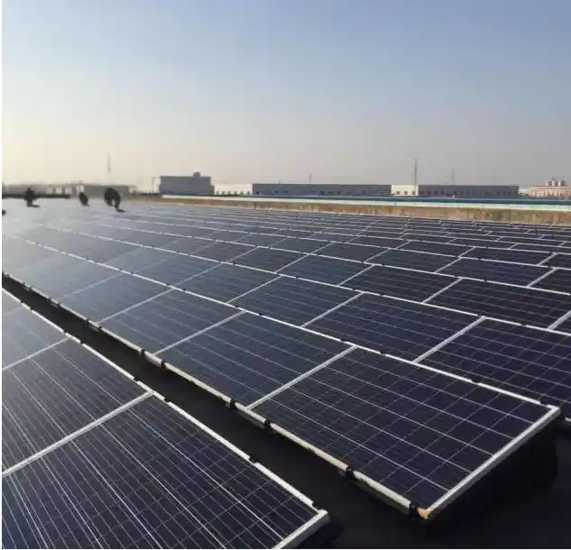 HDPE plastový kuličkový solární držák